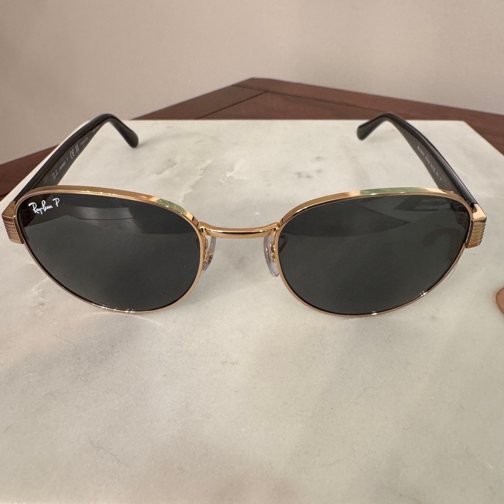 Ray-Ban Classic Gold Frame Sunglasses